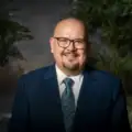 “Combinamos experiencia y tecnología en soluciones logísticas”.