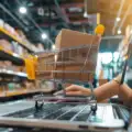 Del escaparate digital al carrito del supermercado