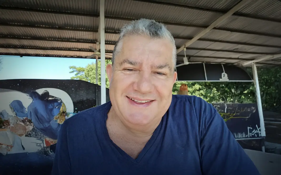 Román Solís, Manuel